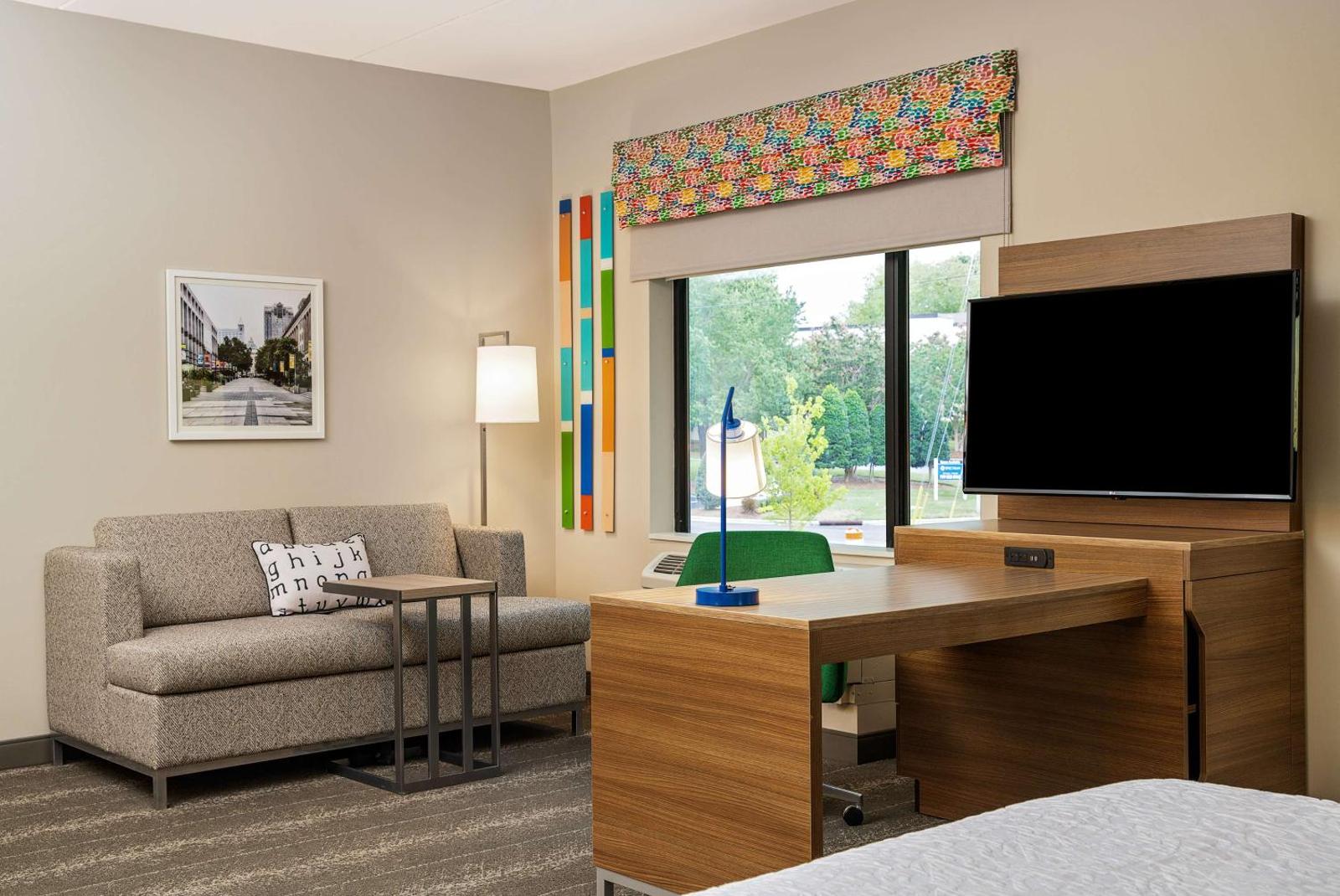 Hampton Inn By Hilton & Suites Raleigh Midtown, NC