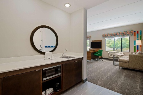 Hampton Inn By Hilton & Suites Raleigh Midtown, NC image 37