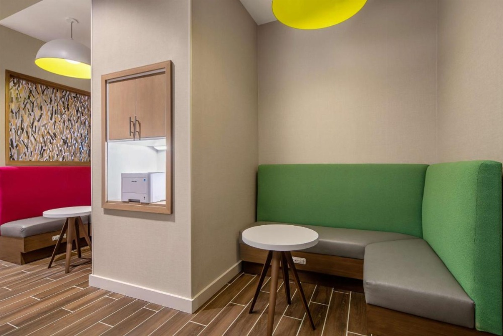 Hampton Inn By Hilton & Suites Raleigh Midtown, NC Image 43