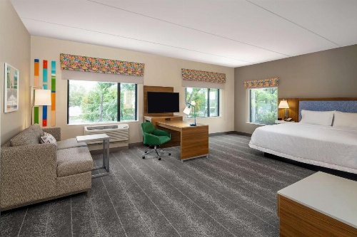 Hampton Inn By Hilton & Suites Raleigh Midtown, NC image 6
