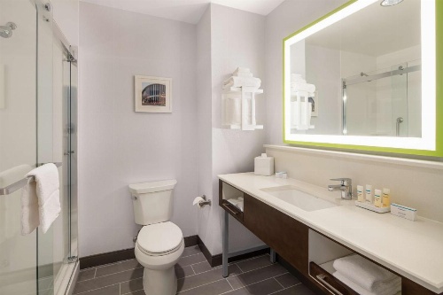 Hampton Inn By Hilton & Suites Raleigh Midtown, NC image 7
